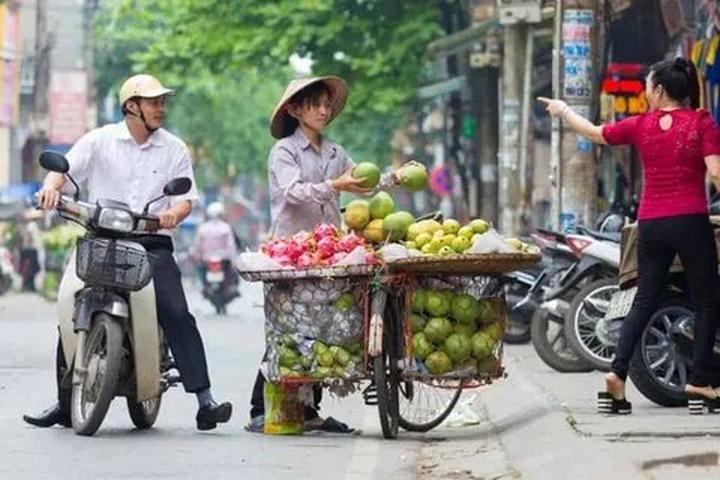 Xu hướng Ai bảo mặc váy đen mùa hè là: Hotspot Matrix tiết lộ bí quyết video viral