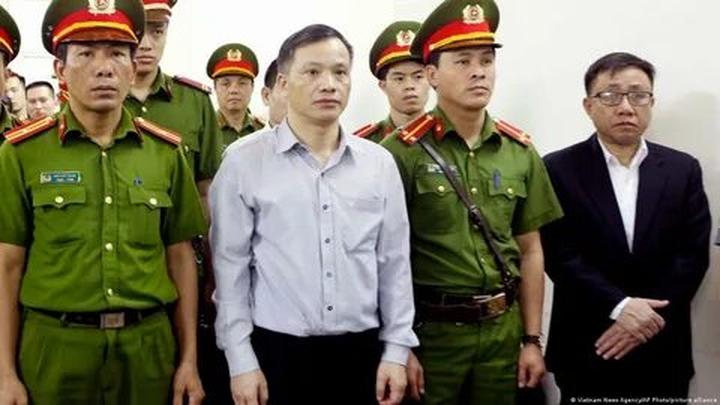 Tiêu đề: Gen Z: Lựa chọn sống